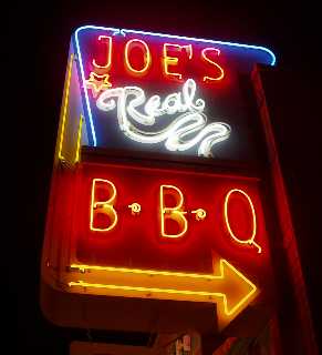 Joes BBQ Sign