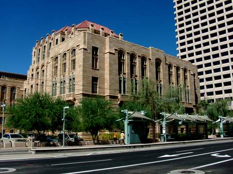 Metrolink Historic City Hall