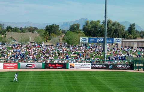 Right Field lawn chair berm