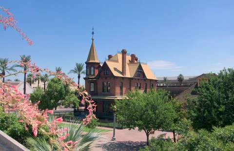 Rosson Victorian house next to the Arizona Science Museum